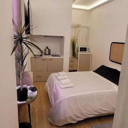 Tiny Studio Rosa - Bairro Alto Lissabon Buitenkant foto