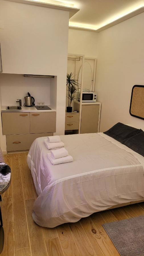 Tiny Studio Rosa - Bairro Alto Lissabon Buitenkant foto